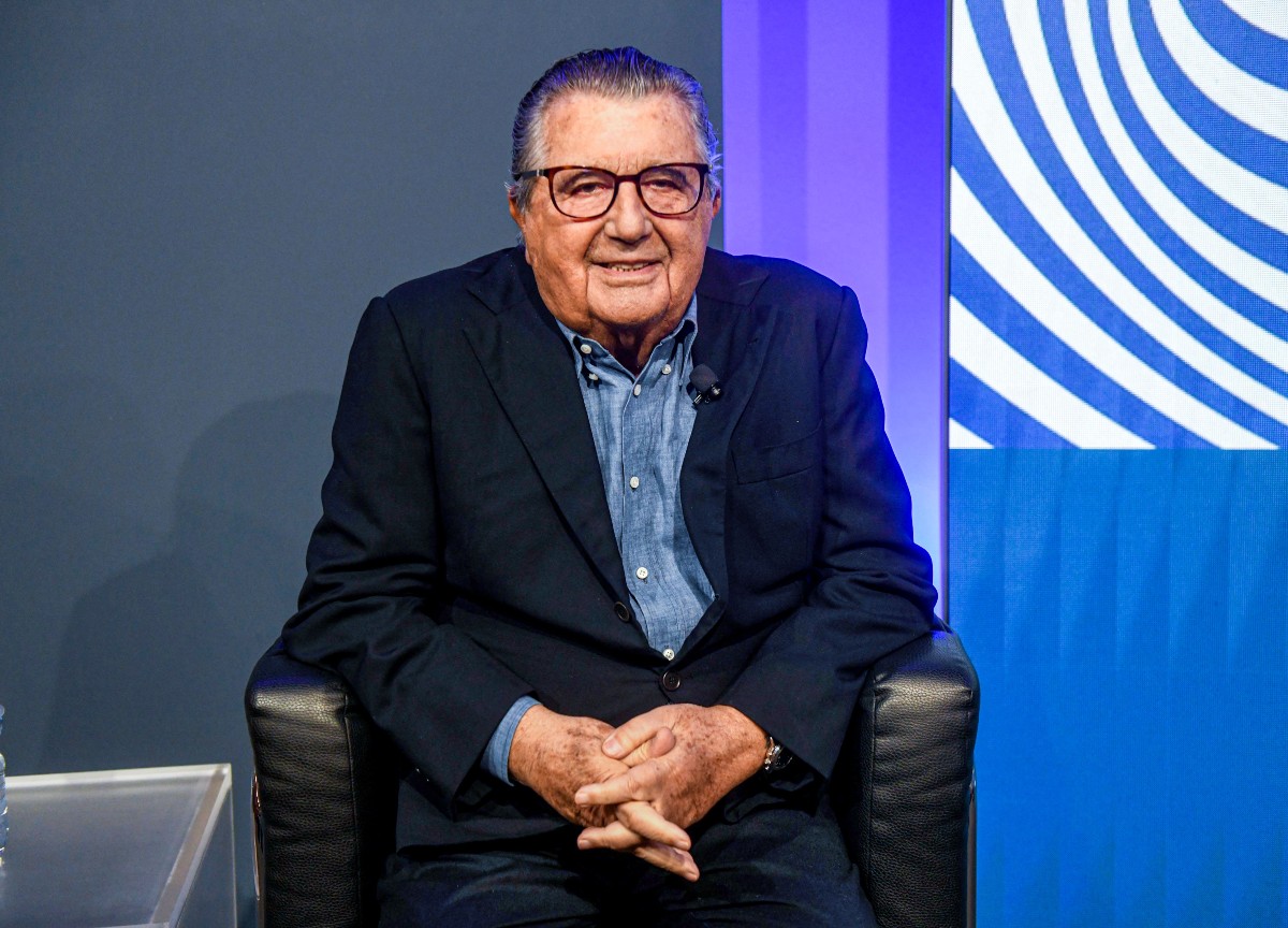 Con “quella faccetta lì”. De Benedetti, bodyshaming anti-Meloni Con “quella faccetta lì”. De Benedetti, bodyshaming anti-Meloni