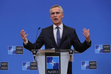 Chi è la premier danese Frederiksen in pole per la guida della Nato