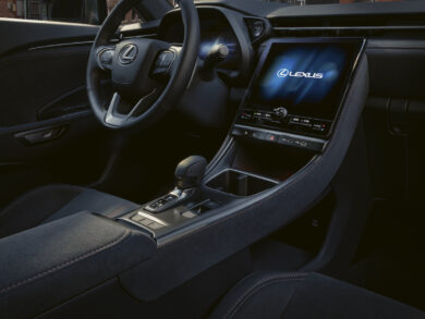 LBX, il Suv compatto Lexus che punta sul lusso