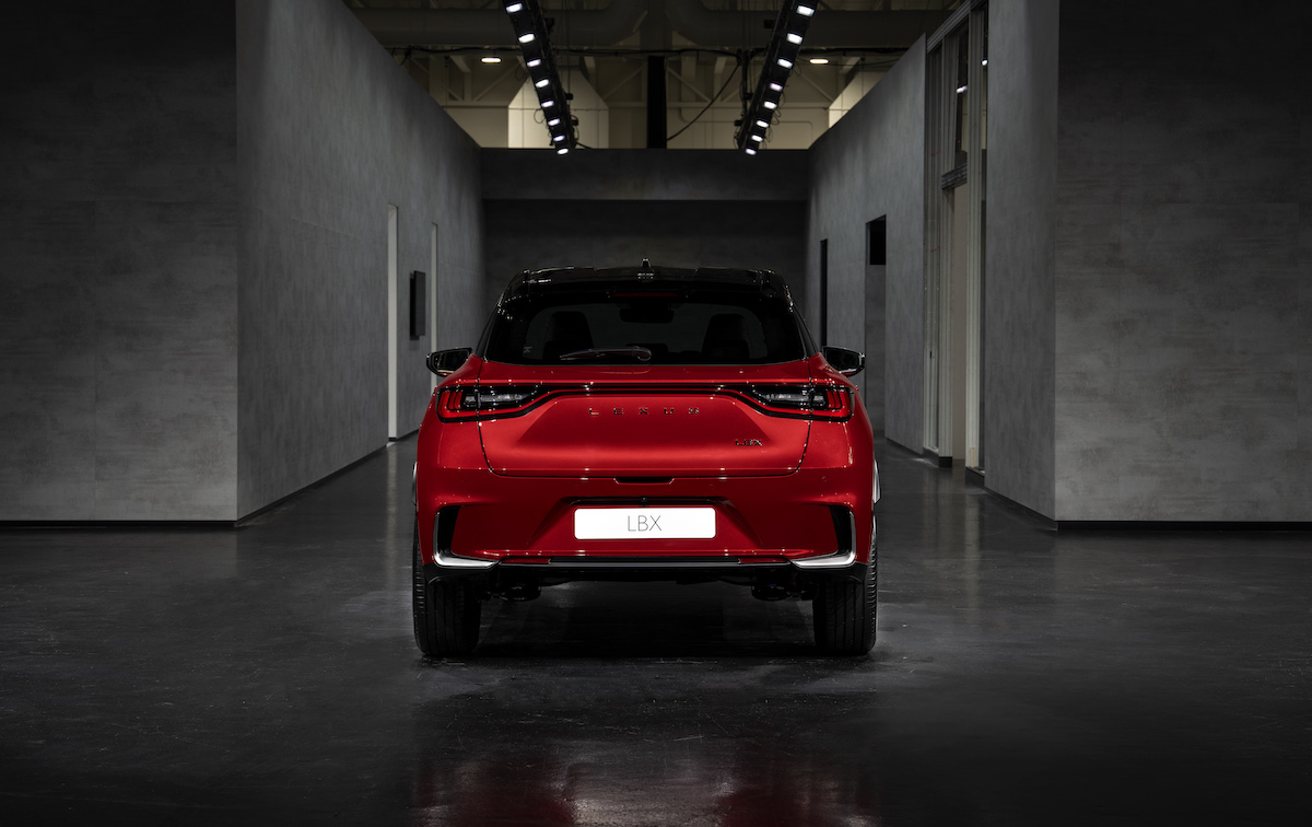 LBX, il Suv compatto Lexus che punta sul lusso LBX, il Suv compatto Lexus che punta sul lusso