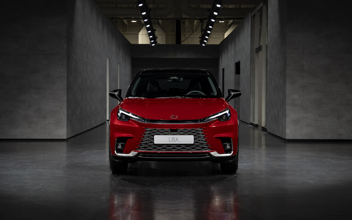 LBX, il Suv compatto Lexus che punta sul lusso LBX, il Suv compatto Lexus che punta sul lusso