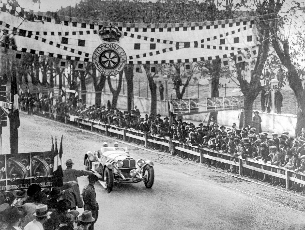Mercedes-Benz per la prima volta alla «1000 Miglia Green” Mercedes-Benz per la prima volta alla «1000 Miglia Green”