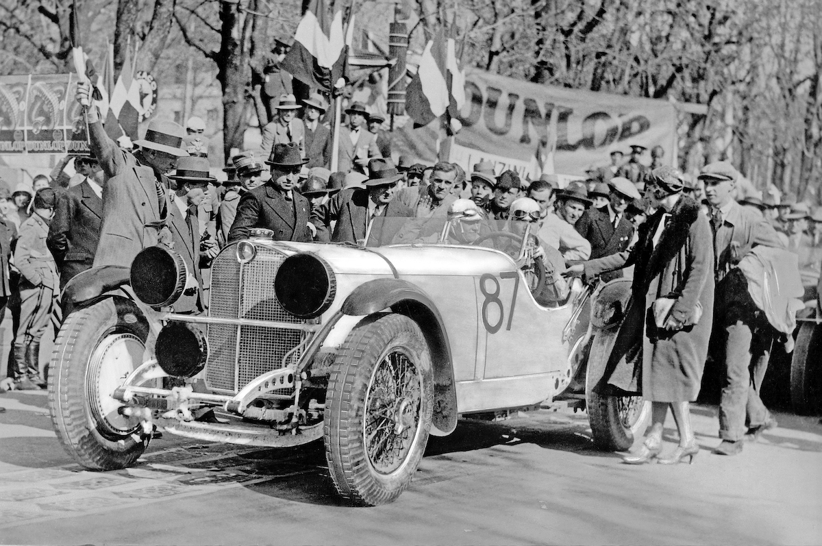 Mercedes-Benz per la prima volta alla «1000 Miglia Green” Mercedes-Benz per la prima volta alla «1000 Miglia Green”