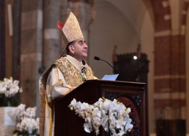 La denuncia di Pro Vita Famiglia: “La diocesi di Milano avalla teoria gender”