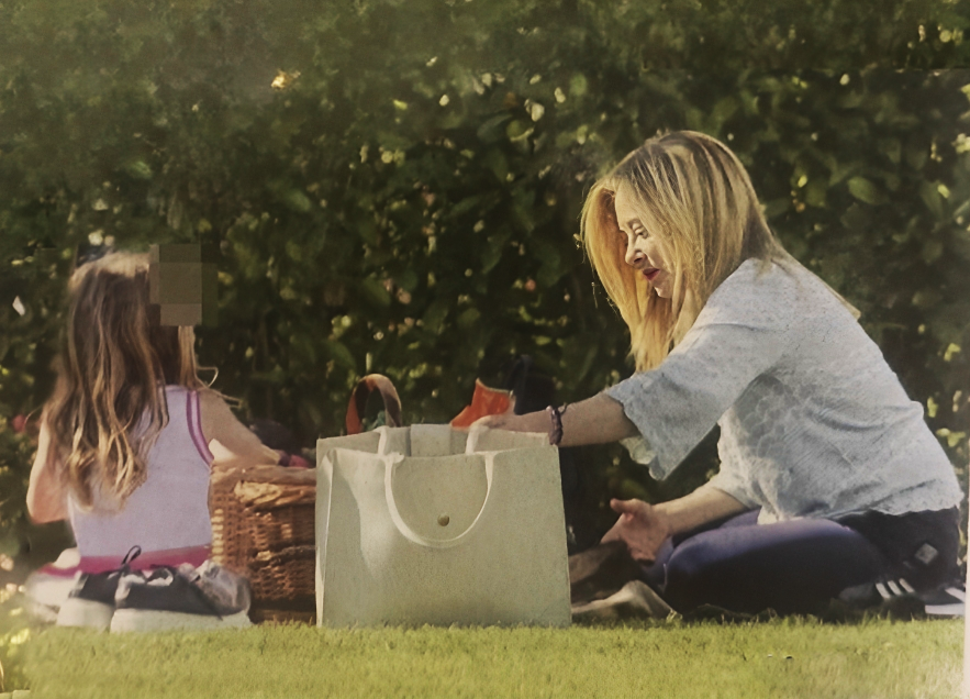 Giorgia Meloni come non l’avete mai vista: gli scatti rubati con Giambruno Giorgia Meloni come non l’avete mai vista: gli scatti rubati con Giambruno