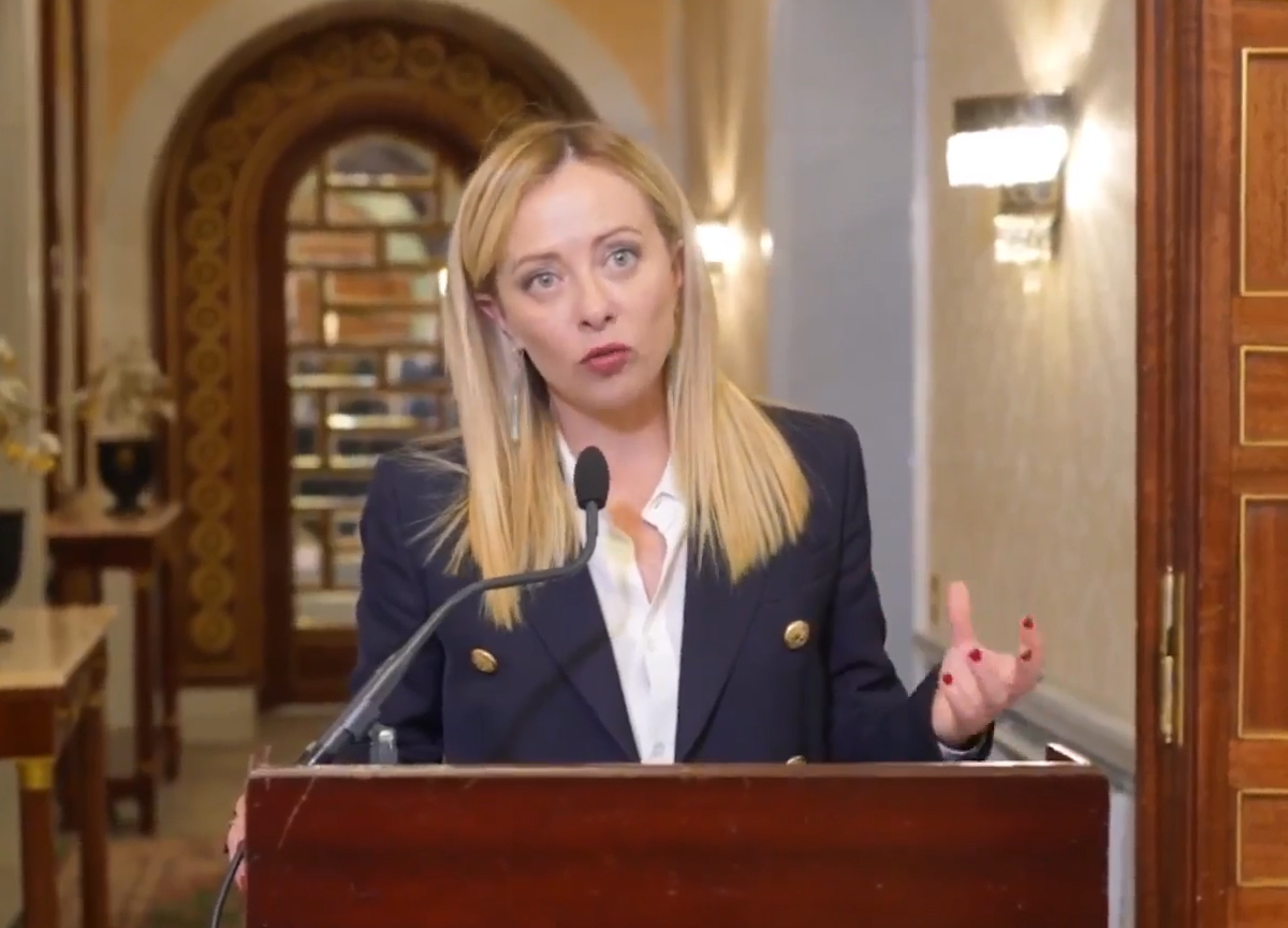 La campagna di Speranza coi soldi di Federfarma. Enorme conflitto d’interessi La campagna di Speranza coi soldi di Federfarma. Enorme conflitto d’interessi