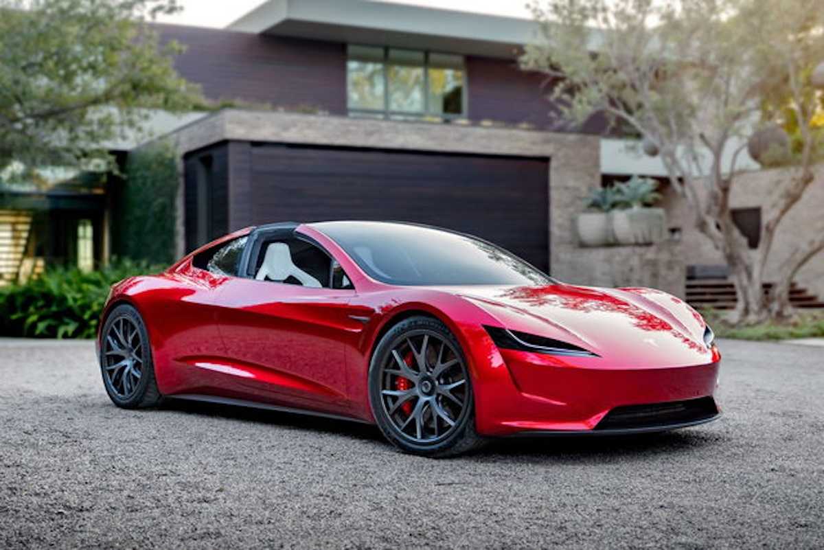 Tesla Roadster, partono le prenotazioni a partire da 43mila euro Tesla Roadster, partono le prenotazioni a partire da 43mila euro