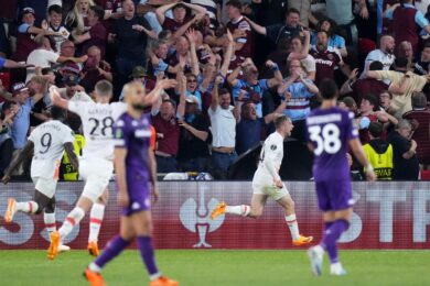 Fiorentina ko: Bowen gol e West Ham vince la Conference League. Italiano: “Rigore dubbio e…”