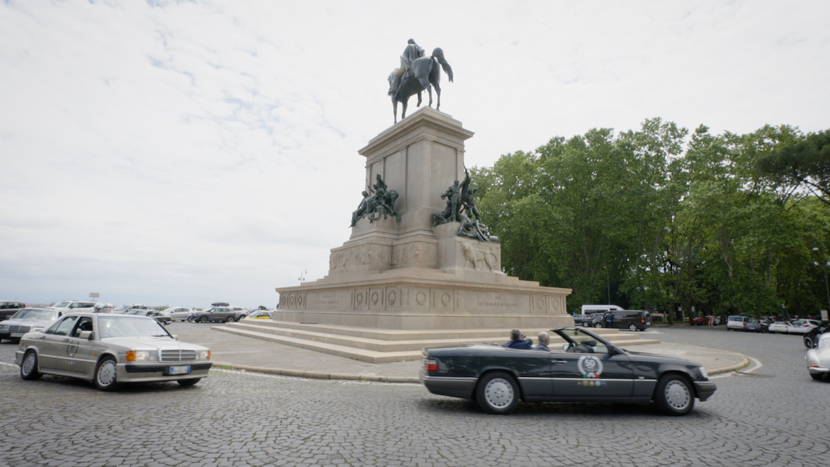 Mercedes Benz Italia compie 50 anni ma guarda al futuro