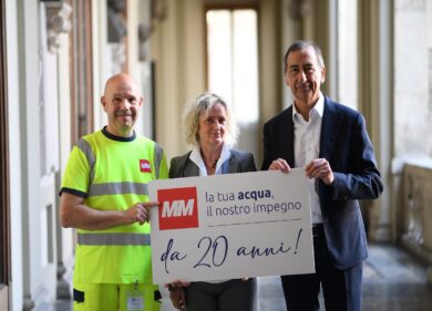 Centrale dell’acqua, terminato il drago verde da 30mila mattoncini. FOTO