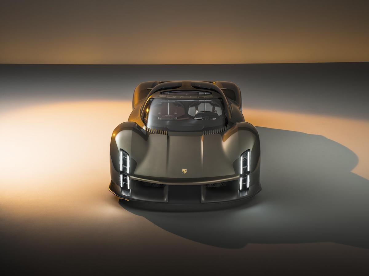 Porsche Mission X, la hypercar elettrica proiettata nel futuro Porsche Mission X, la hypercar elettrica proiettata nel futuro