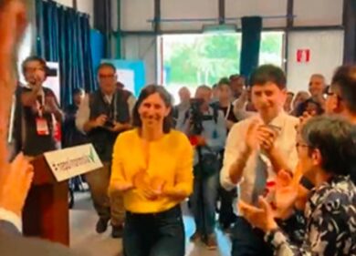 Articolo 1 ricuce con Schlein-Bersani: il figliol prodigo Articolo 1 nel Pd