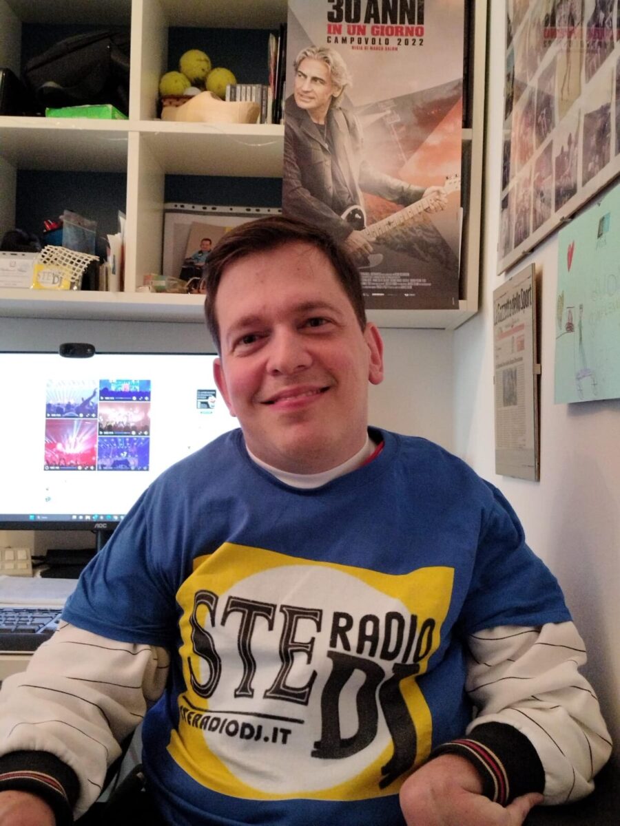 Disabilità, intervista a Stefano Pietta: creatore della radio web Steradiodj