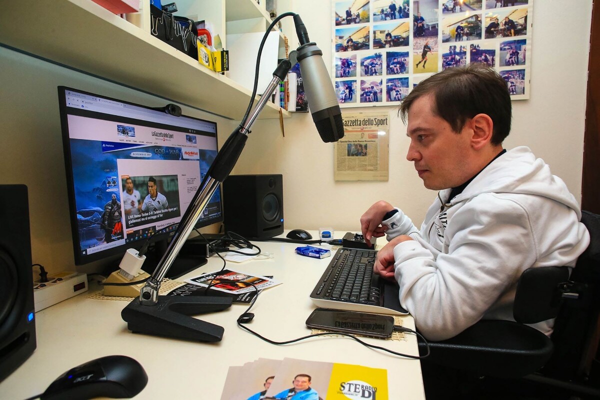 Disabilità, intervista a Stefano Pietta: creatore della radio web Steradiodj