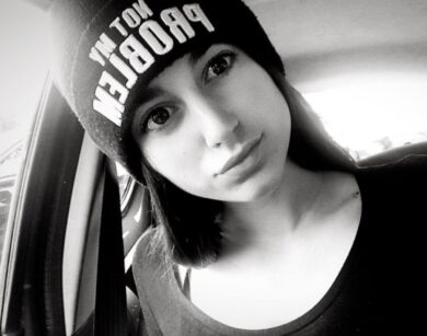 Ilaria De Rosa, hostess arrestata in Arabia Saudita: condannata a sei mesi