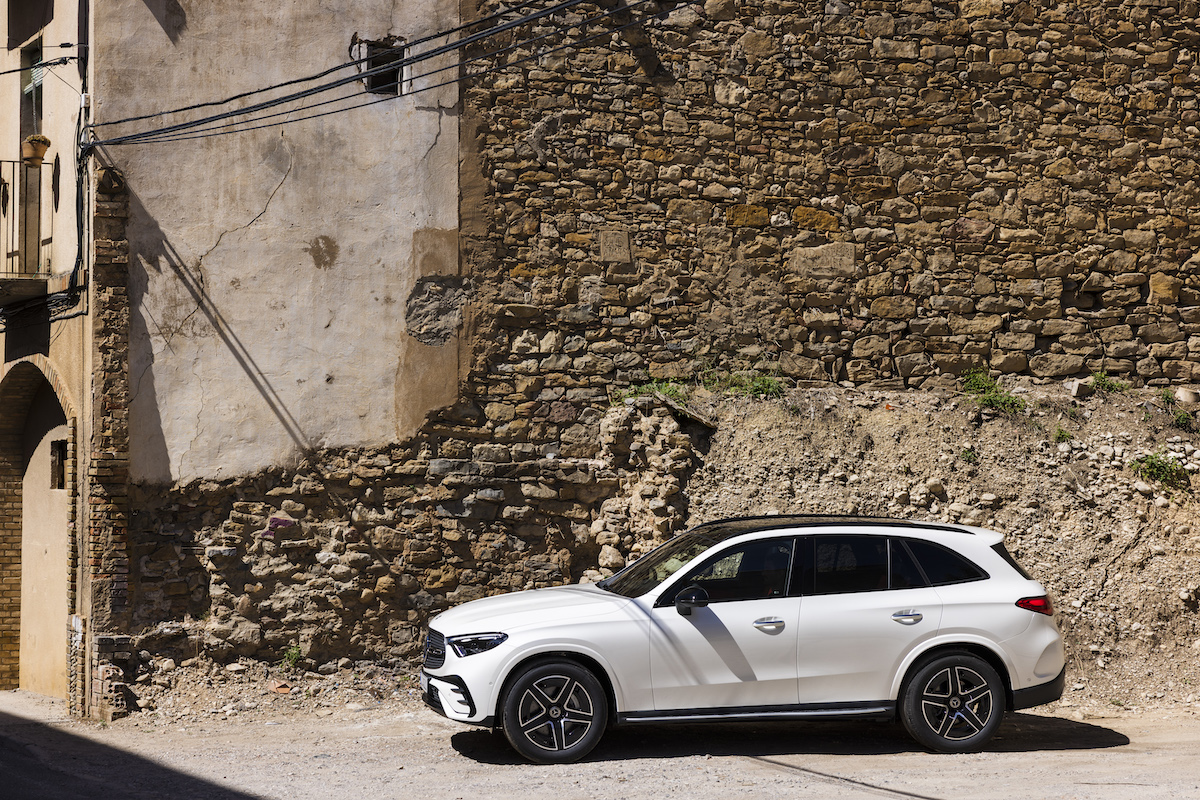 Mercedes GLC, ancora più dinamica, potente e sostenibile Mercedes GLC, ancora più dinamica, potente e sostenibile