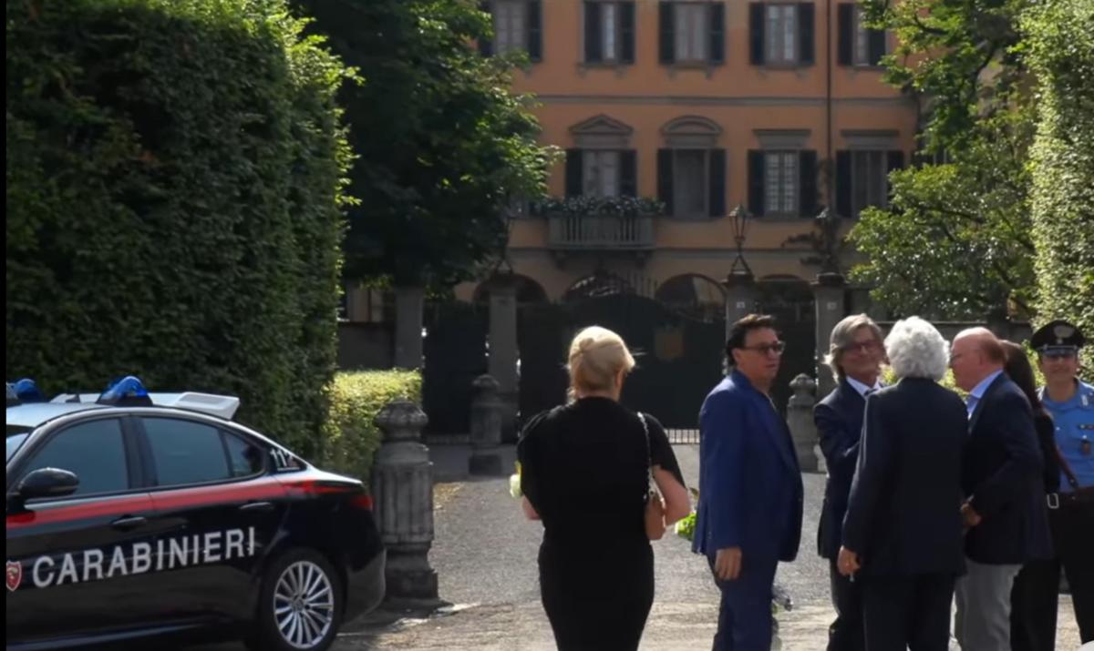 Alte istituzioni e alcuni vip a Villa San Martino Alte istituzioni e alcuni vip a Villa San Martino
