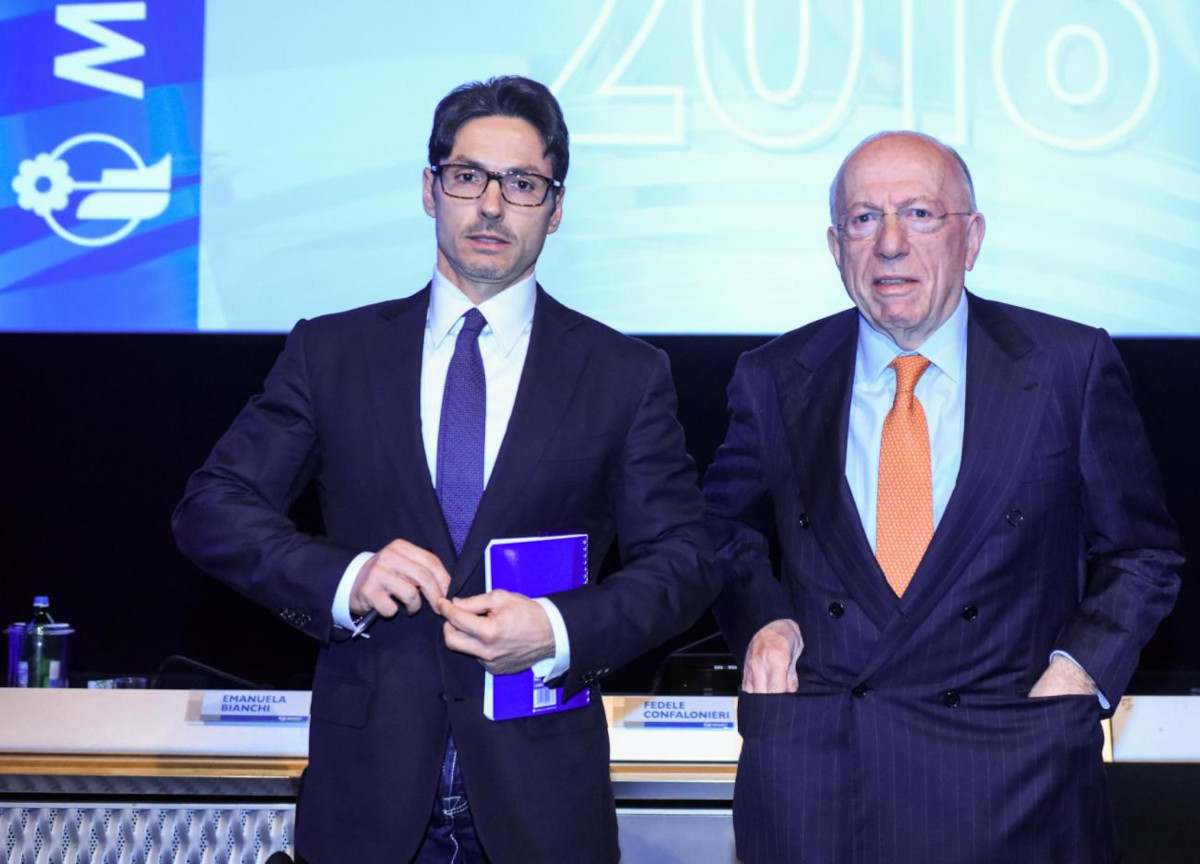 Testamento Berlusconi, 100 mln a Fascina. La mossa alla Del Vecchio per Mfe Testamento Berlusconi, 100 mln a Fascina. La mossa alla Del Vecchio per Mfe