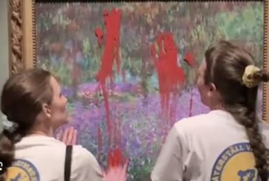 Stoccolma, ennesimo blitz ambientalista: sfregio a un quadro di Monet