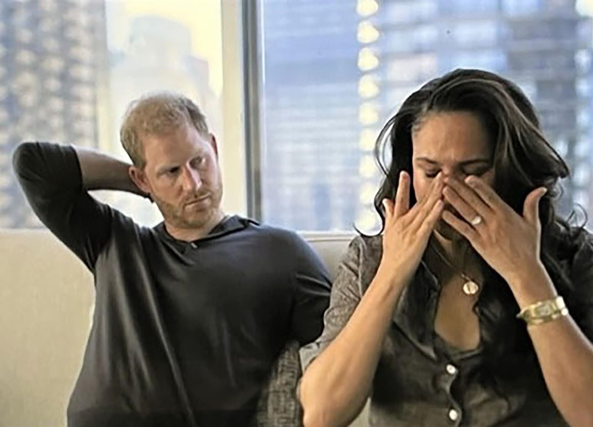 Harry e Meghan, addio all’accordo con Spotify: l’app chiude il podcast Harry e Meghan, addio all’accordo con Spotify: l’app chiude il podcast