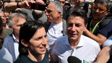 Schlein in piazza col M5s, Pd spaccato. Guerini: “Distanza siderale”