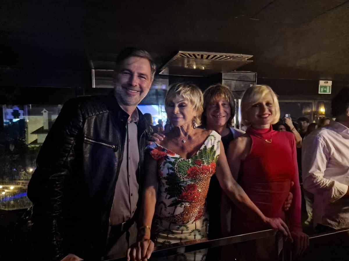 Il Party Novella 2000 Il Party Novella 2000