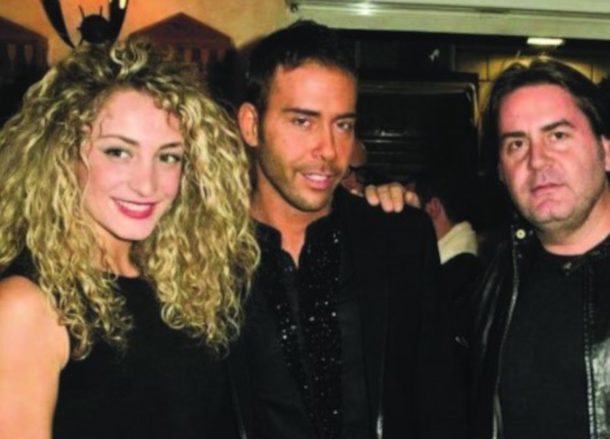 Fascina, da “muta” alle cene eleganti alla scalata in FI. Chi è davvero Marta?