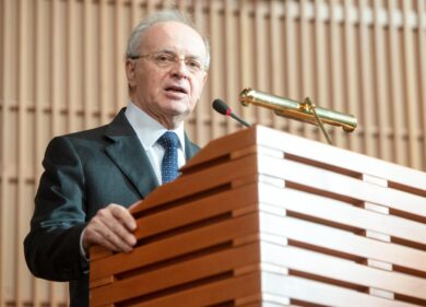 L’ex pm Davigo condannato a 1 anno e 3 mesi per rivelazione di segreto