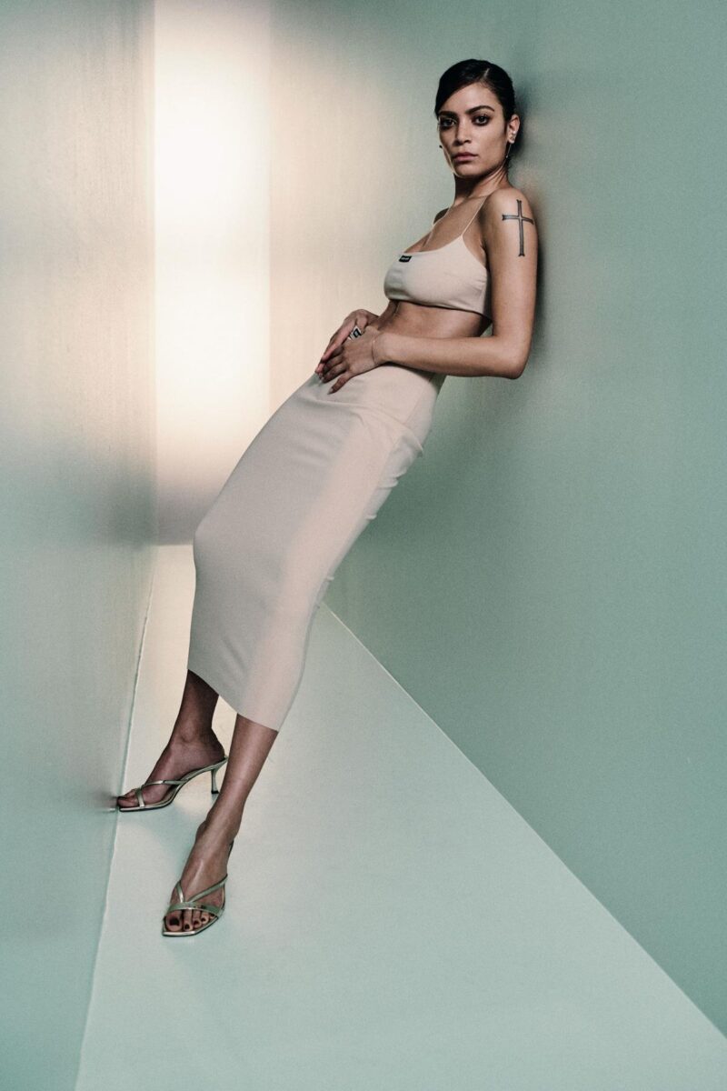 Elodie, che scollatura! Poi il grande annuncio: “Le sensazioni aumentano…” Elodie, che scollatura! Poi il grande annuncio: “Le sensazioni aumentano…”