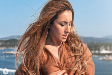 Sofia Goggia e Massimo Giletti in piscina. “Un’amicizia caldissima”. Le foto