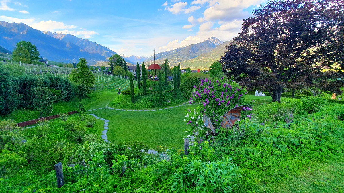 Giardini Kränzelhof: un connubio di arte, natura e ottimo vino