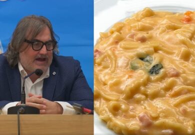 Come cucinare pasta patate e provola, la gustosa telecronaca di Pierluigi Pardo