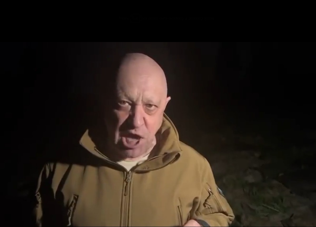 Prigozhin “cannoneggia” la propaganda russa: “L’Ucraina non voleva attaccare” Prigozhin “cannoneggia” la propaganda russa: “L’Ucraina non voleva attaccare”