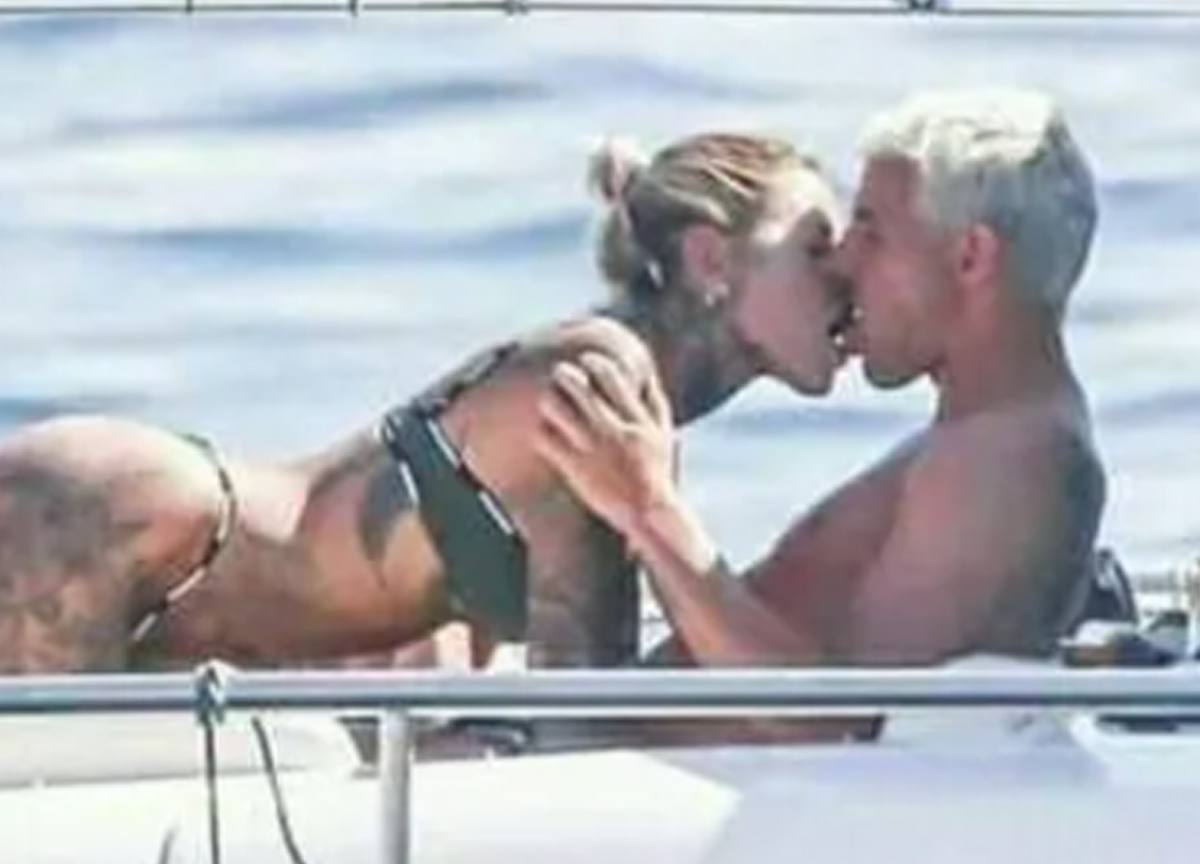 Theo Hernandez e la fidanzata Zoe Cristofoli, gli scatti proibiti tornano virali. FOTO