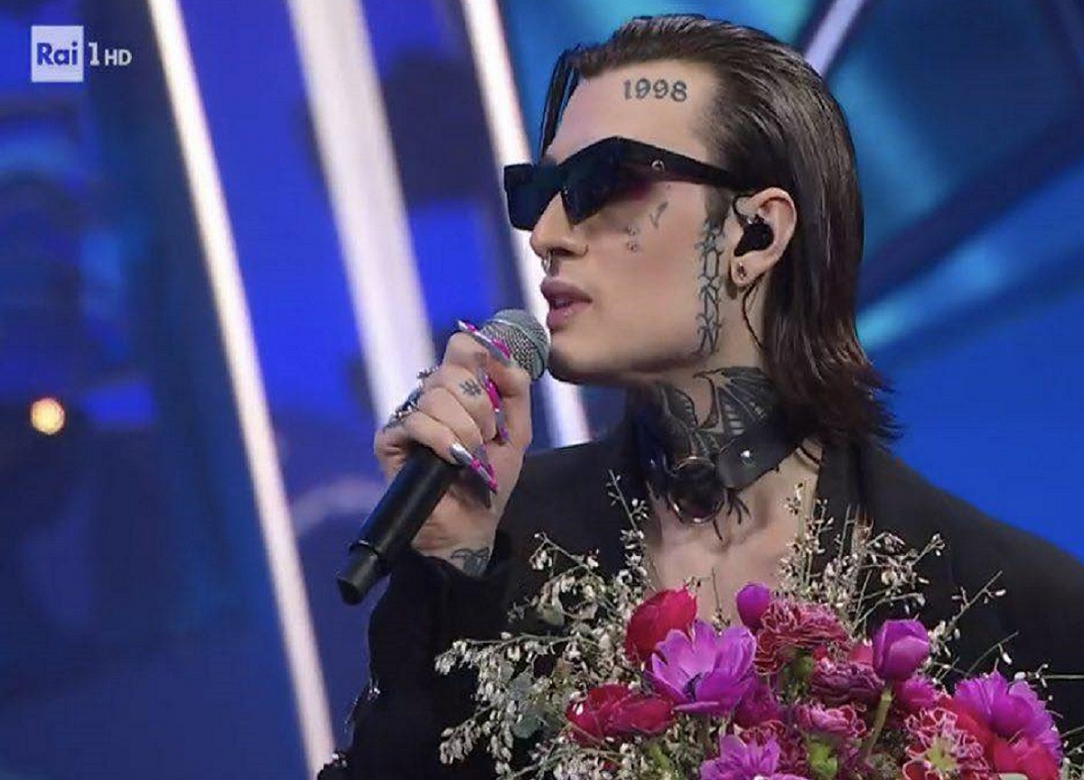 Rosa Chemical: “Mi piace fare sesso con tante persone. Only Fans? Passatempo”