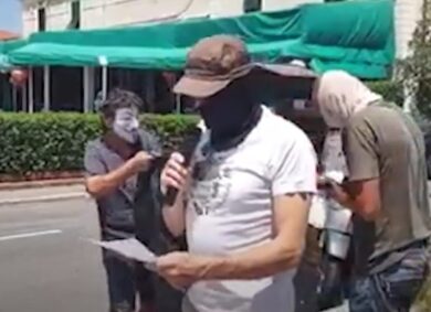 Brigate di cittadinanza, primo blitz: c’è l’attivista dello schiaffo a Conte