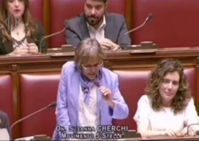Cherchi: “Quando leggo ‘decreto-lavoro’ penso a Auschwitz”. Bufera in Aula