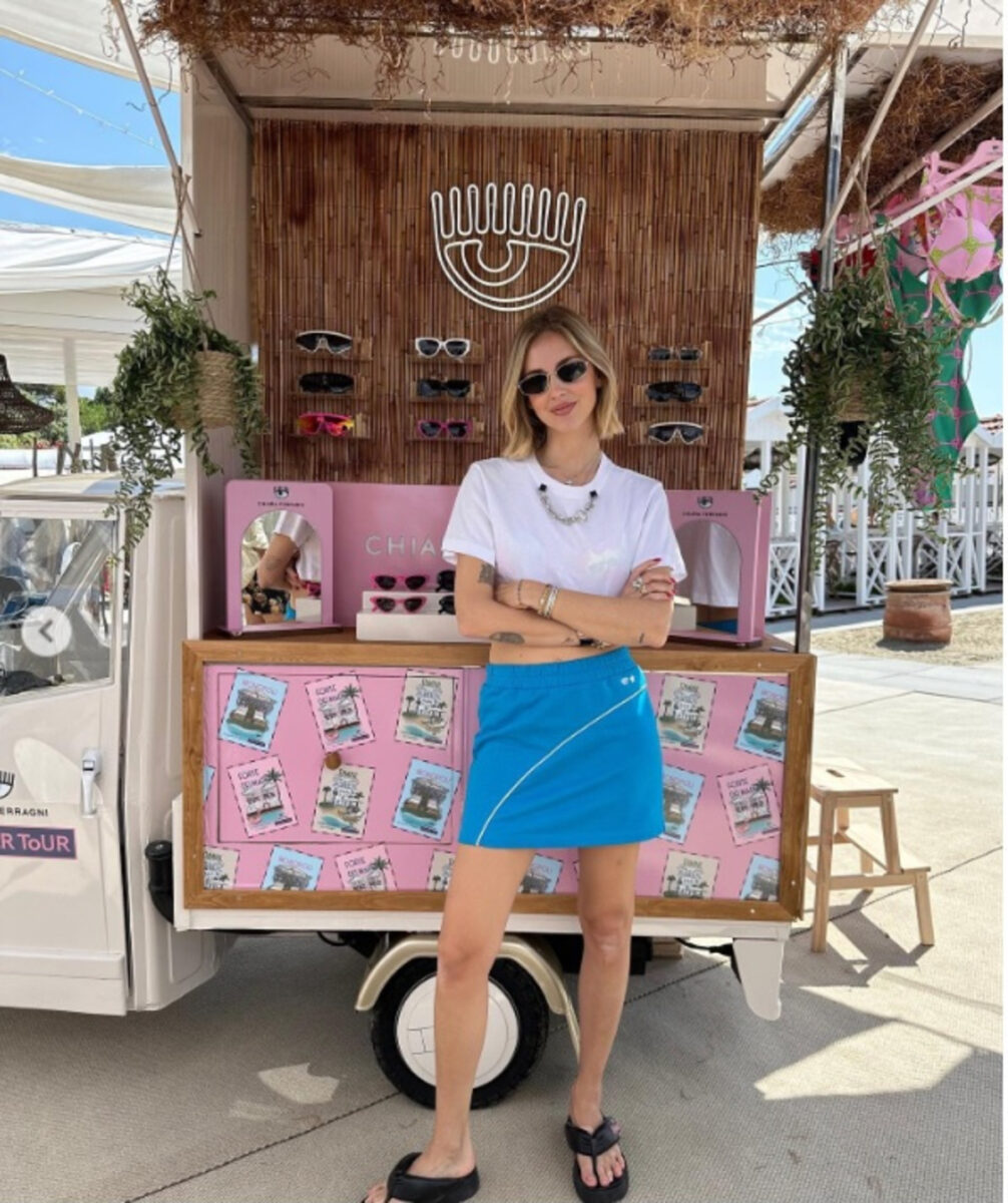 Chiara Ferragni entra in società con Avm e torna al comando della “sua” Fenice Chiara Ferragni entra in società con Avm e torna al comando della “sua” Fenice