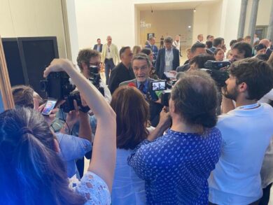 Mobilità: solo 3 auto su 10 possono essere sostituite da una vettura elettrica