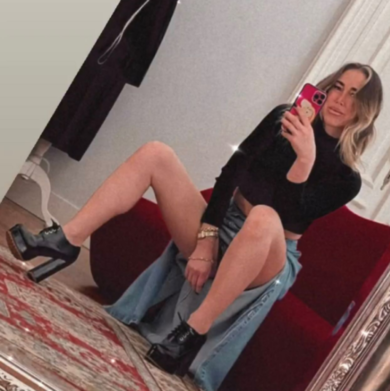 Alessandra Demichelis, l’avvocata sexy sospesa: “Foto troppo erotiche”