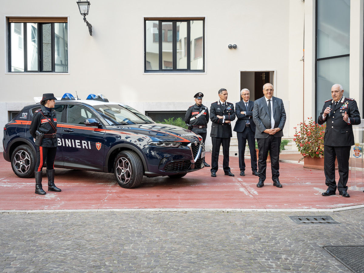 Alfa Romeo Tonale arruolata dall’Arma dei Carabinieri Alfa Romeo Tonale arruolata dall’Arma dei Carabinieri