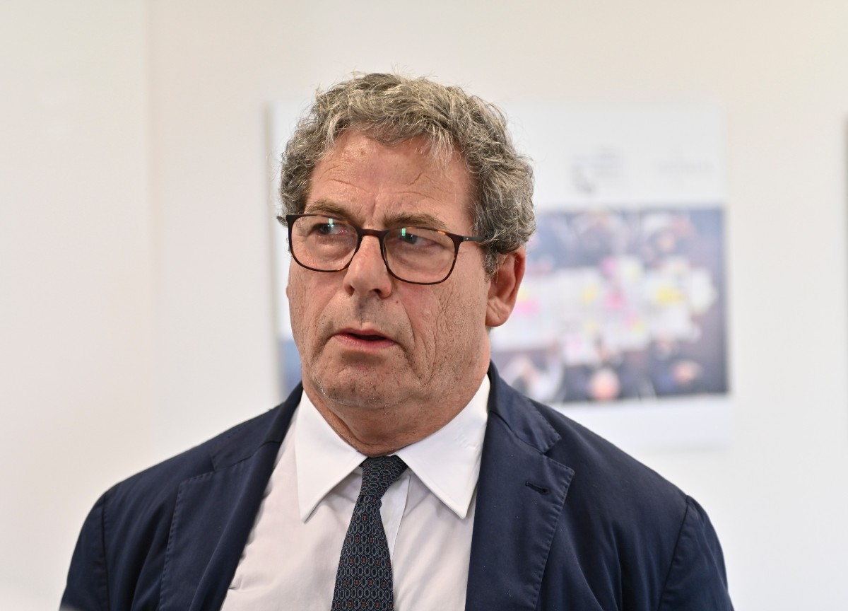 Linguaggio in codice per la coca. Miccichè: “Non sniffo ma niente niente test”