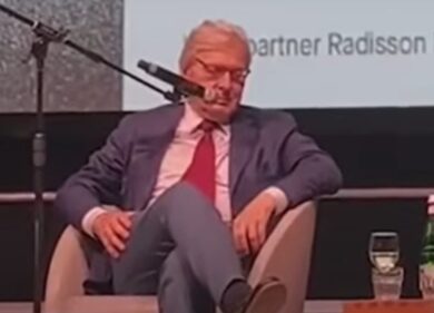 Il turpiloquio di Sgarbi al Maxxi: tutti incaprettati dal politically correct