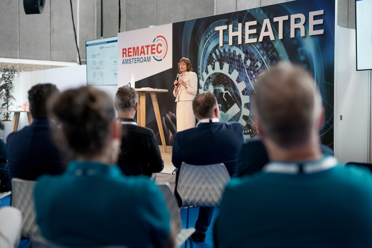 Stellantis presenta SUSTAINera, il programma per rigenerazione dei componenti Stellantis presenta SUSTAINera, il programma per rigenerazione dei componenti