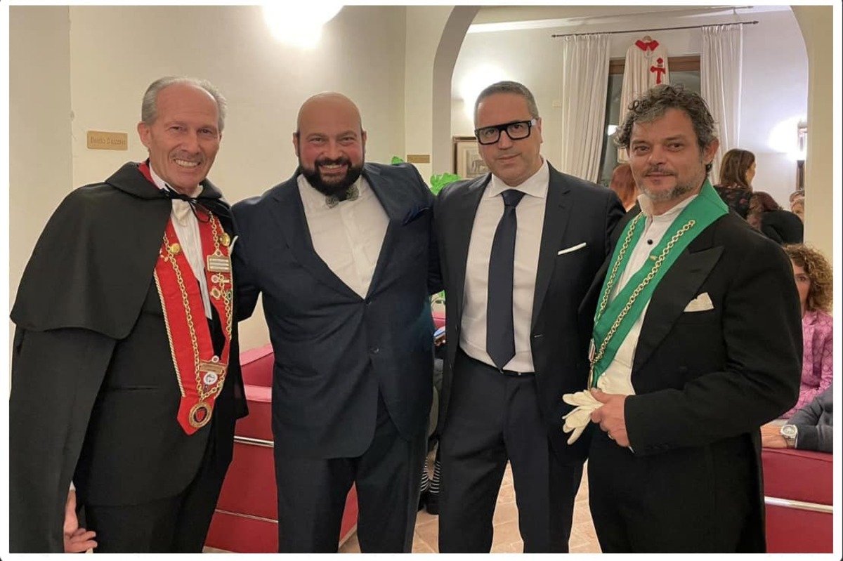 L’editoria del Lusso firmata Massimo Basile L’editoria del Lusso firmata Massimo Basile