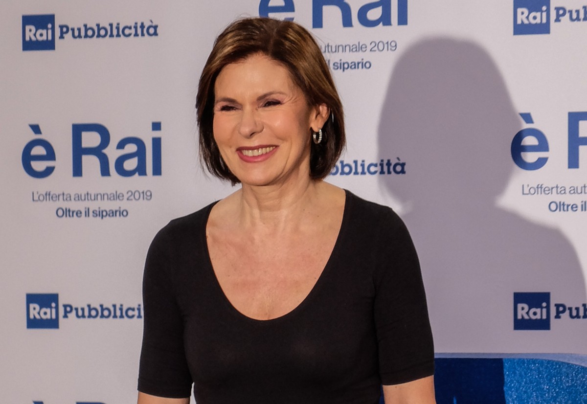 Berlinguer “non ne poteva più”. Stipendio in Mediaset e preserale con Porro Berlinguer “non ne poteva più”. Stipendio in Mediaset e preserale con Porro
