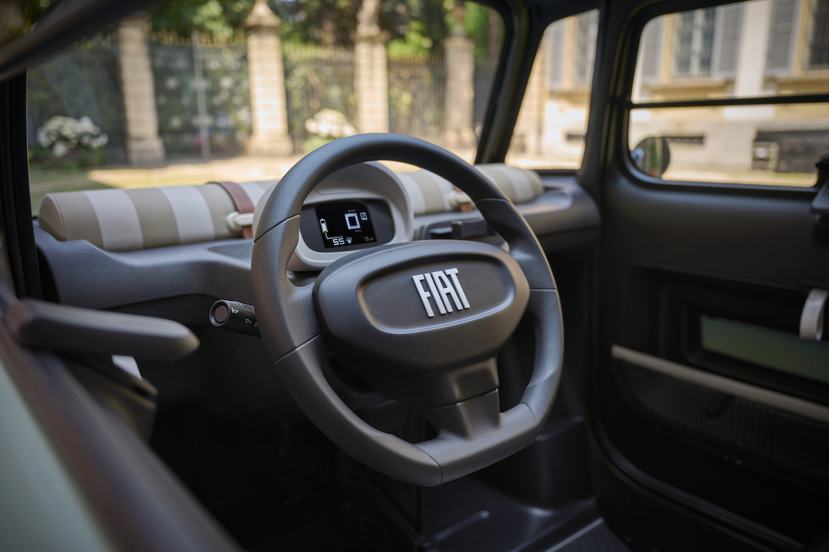 Fiat svela la nuova Topolino: la microcar elettrica per la città