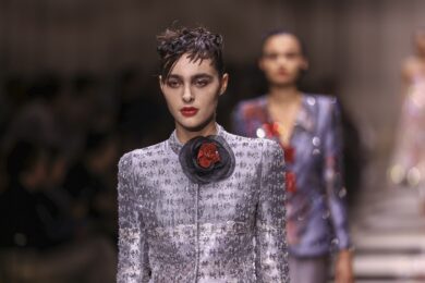 Armani verso l’addio a Parigi? “In futuro meglio restare a casa”. Ecco perchè