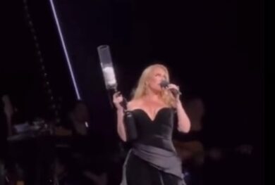 Adele choc contro i fan al concerto: “Se mi lanciate qualcosa vi uccido”