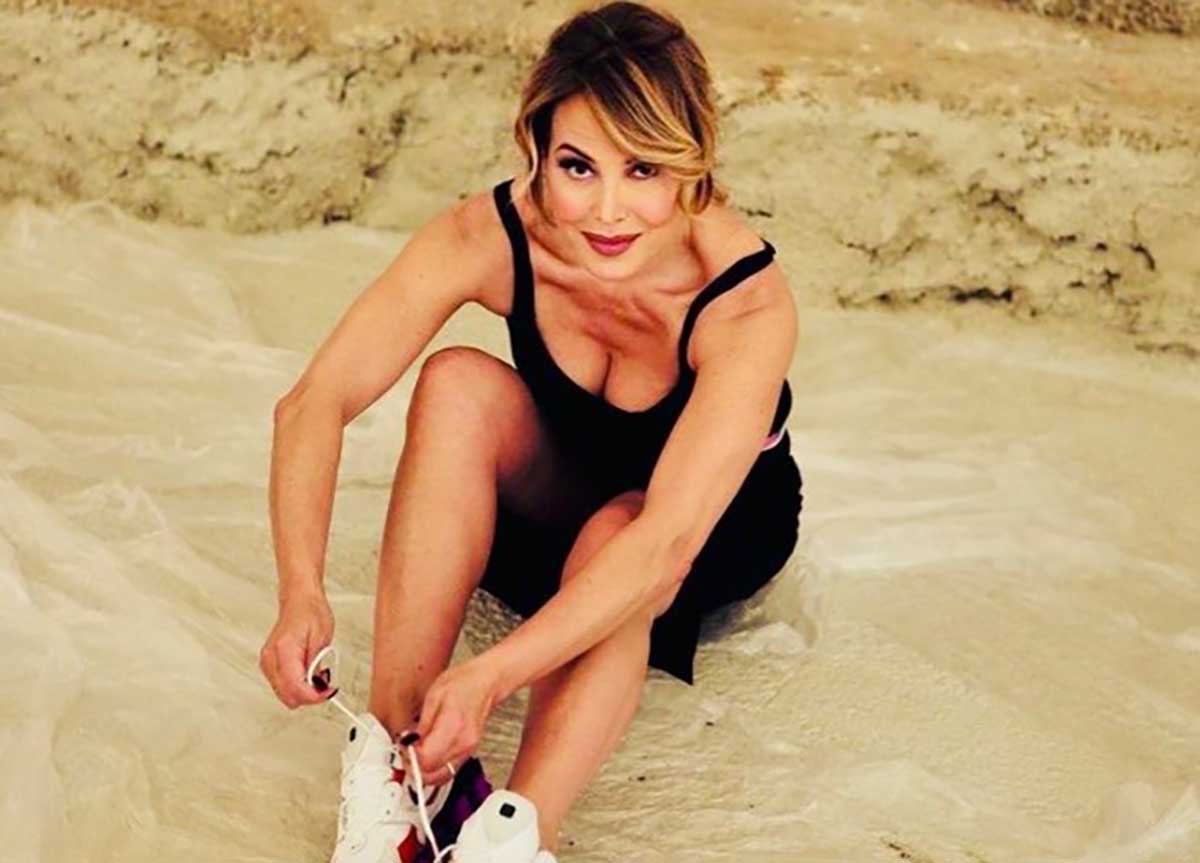 D’Urso attacca Mediaset: “Mi hanno dato della troia. L’addio? Non concordato” D’Urso attacca Mediaset: “Mi hanno dato della troia. L’addio? Non concordato”
